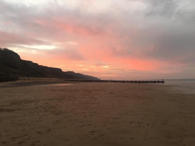 Tranquillity Sea Side Caravan Trimingham Exterior photo