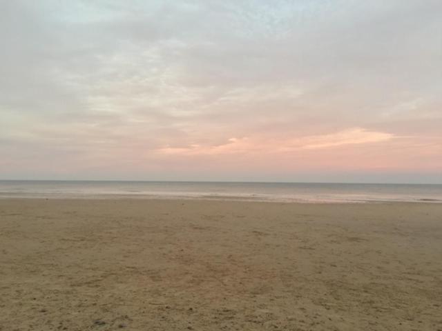Tranquillity Sea Side Caravan Trimingham Exterior photo